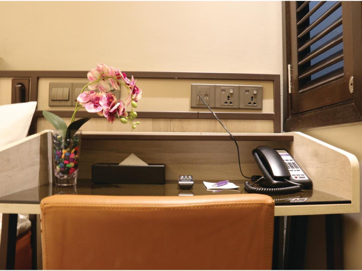 Aqueen Prestige Hotel Lavender Singapore Exterior foto
